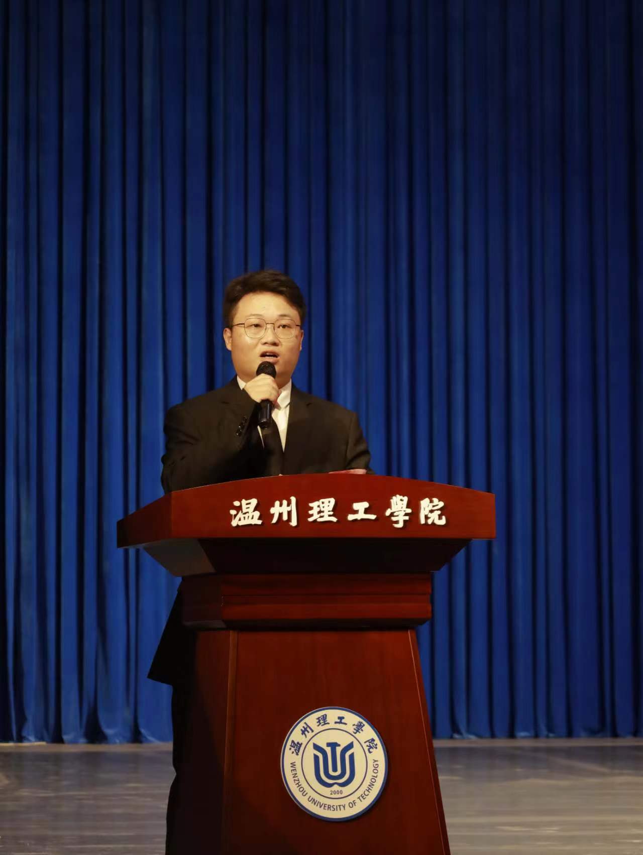 微信图片_20241103103304.jpg
